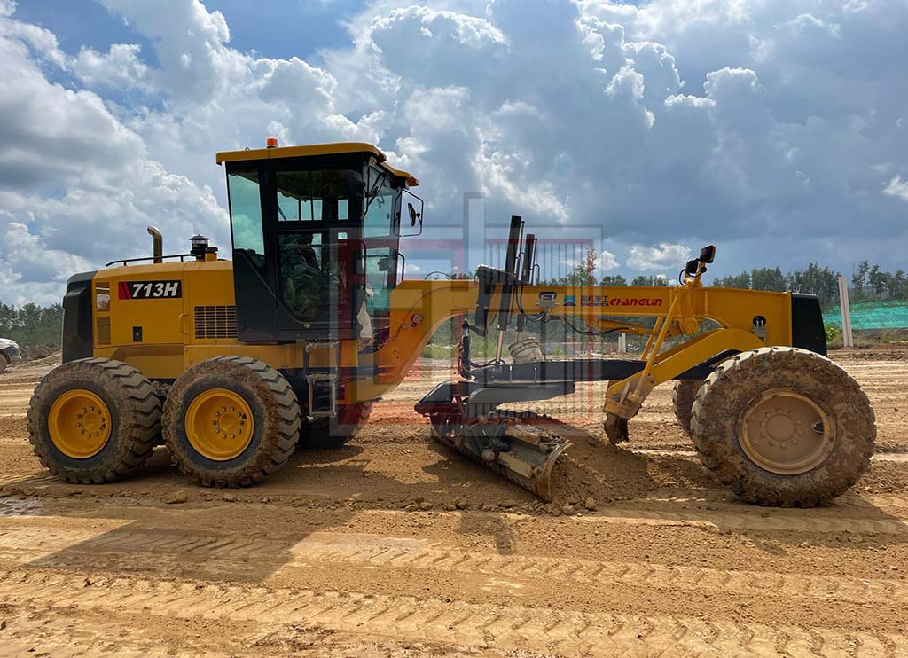 平地机（Motor Grader）